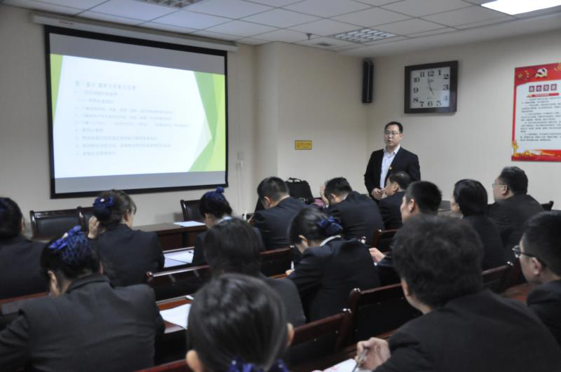 濟南連心物業(yè)標準化培訓之“如何當上和當好物業(yè)項目經理”