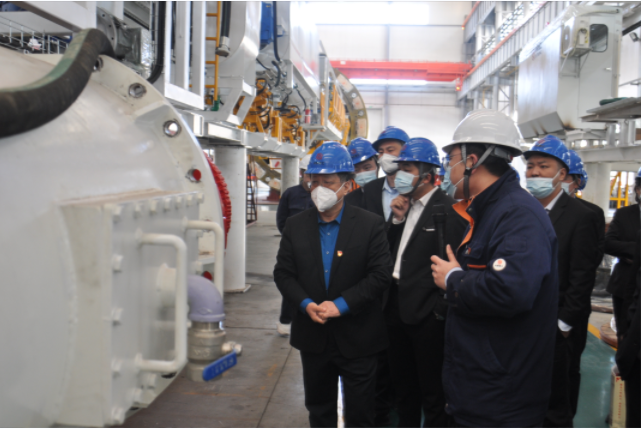 濟(jì)南連心物業(yè)組織管理人員參觀濟(jì)南重工盾構(gòu)機(jī)總裝車間、濟(jì)南中央商務(wù)區(qū)