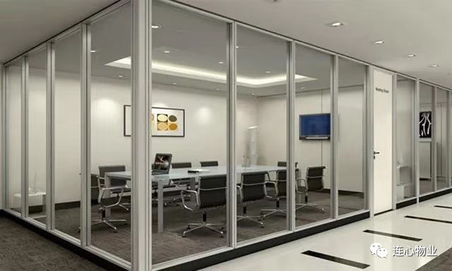 連心物業(yè)緊跟重汽工作步伐，打造專業(yè)化物業(yè)服務(wù)新形象